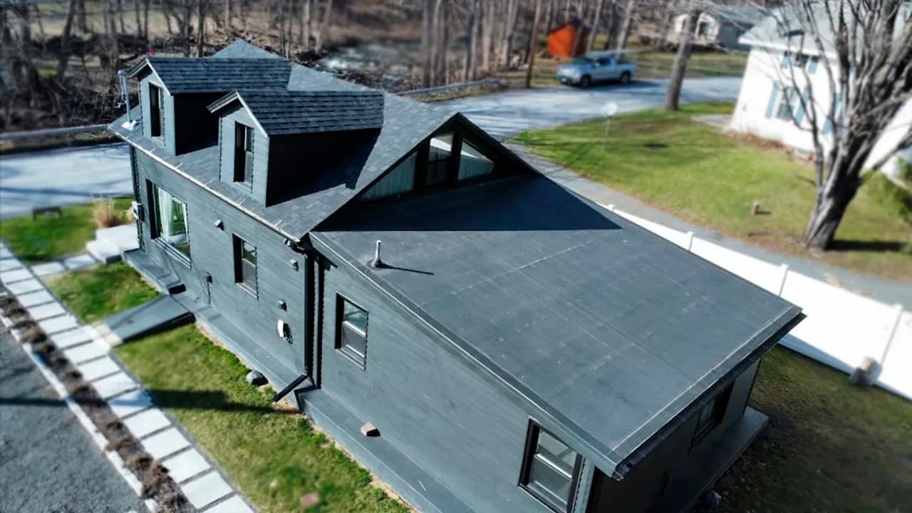 Navigating Winter Roofing (1) Navigating Winter Roofing (1)