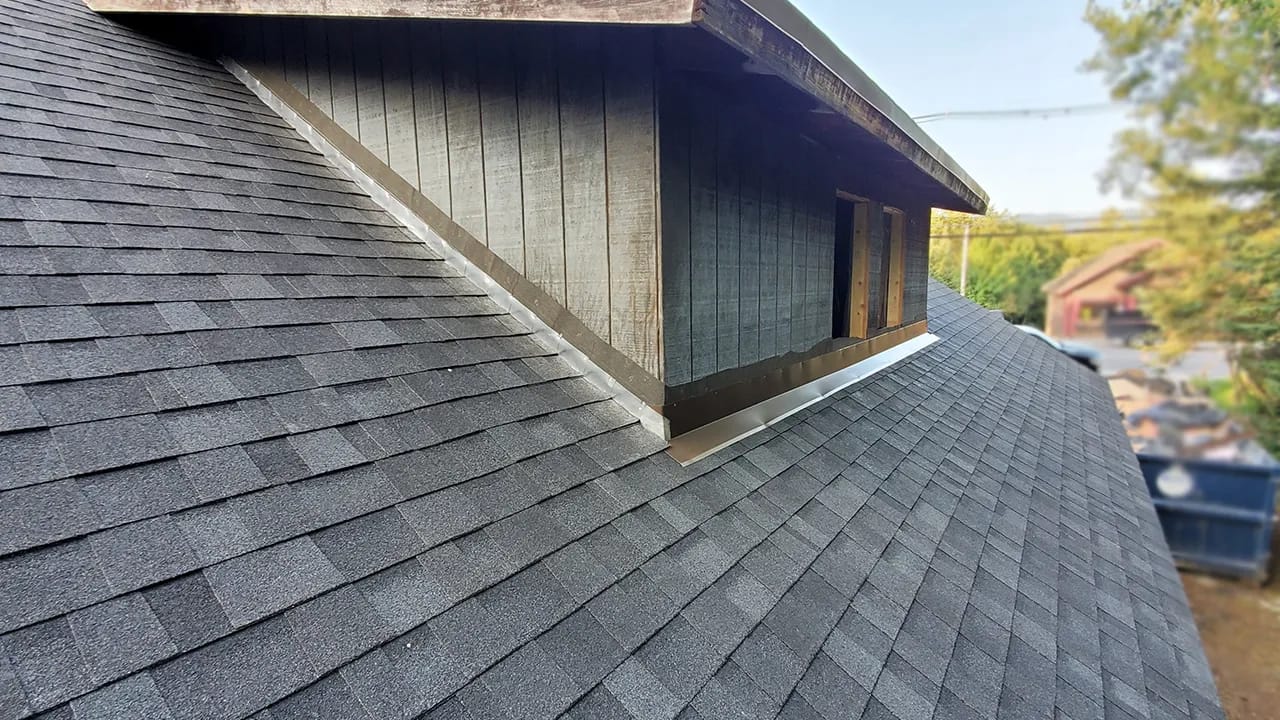 Navigating Winter Roofing (2) capital district and gaf master contractor